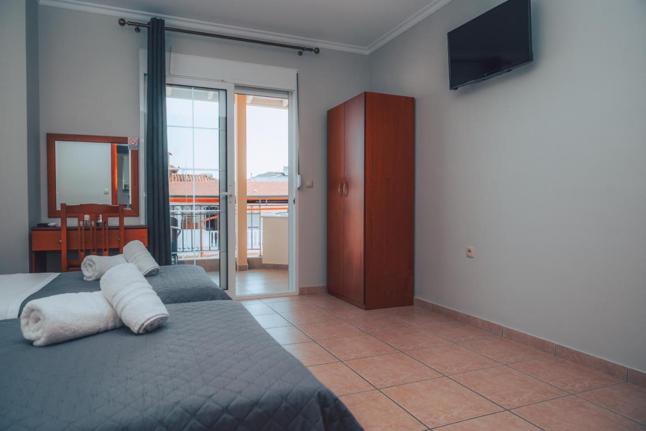 Dionysos Rooms Olympiakí Aktí Buitenkant foto